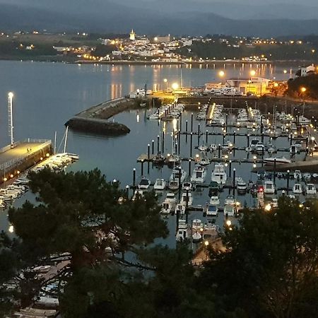 Apartamentos Shalom Ribadeo Dış mekan fotoğraf